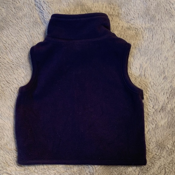 👶🏻 3 for $12 👶🏻 Navy vest - Picture 2 of 3